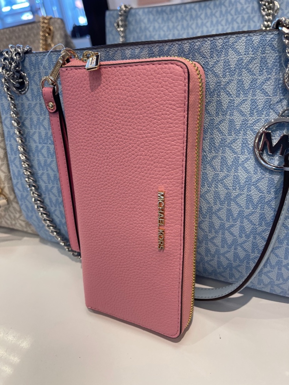 MICHAEL KORS Jet Set Travel Large Pebbled Leather Continental Wristlet Wallet Ph